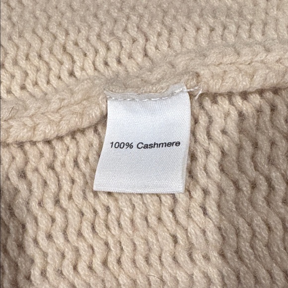 BLUE Saks Fifth Avenue Hand-Knit Cashmere Cable Knit Sleeveless Tunic Sweater - Picture 4 of 5